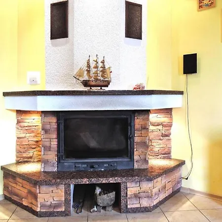 Terraced House, Rewal Apartment